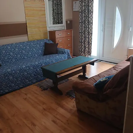 Mega Apartment *